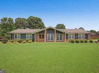 30 Benham Cir, Cartersville, GA 30120