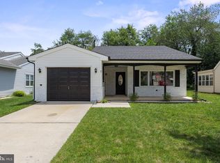 7 Sherwood Pl, Southampton, NJ 08088