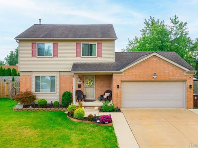 35091 Glover St, Wayne, MI, 48184