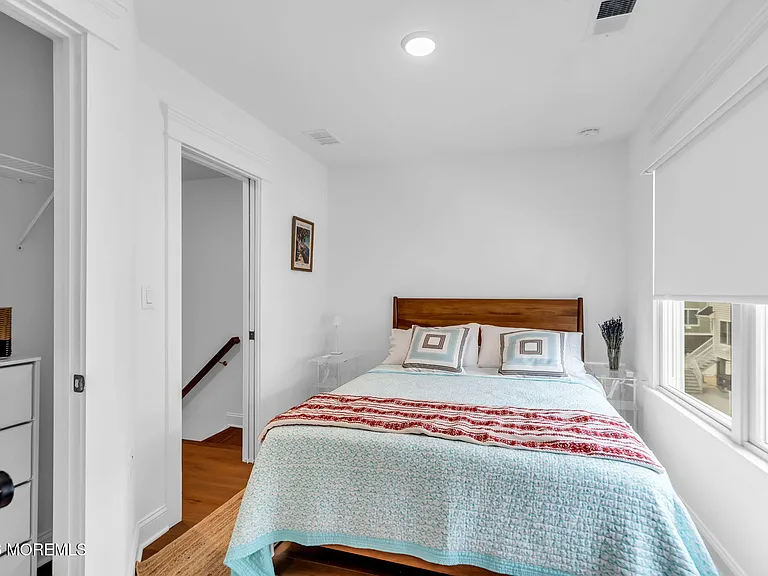 21 Shell Rd — Photo 28