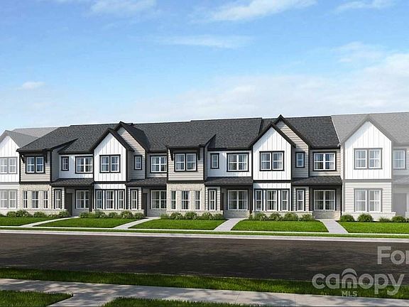 2nd image of 5811 Clear Creek Ln