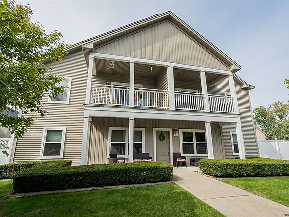 2nd image of 287 Jefferson St APT 2