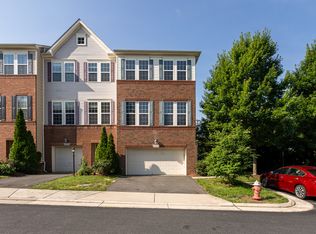 22571 Highcroft Ter, Ashburn, VA 20148