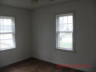 5th image of 7609 Rogers St