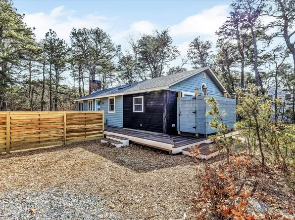 55 Howes Road, Wellfleet, MA 02667