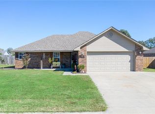 1674 Julie Ln, Alma, AR 72921