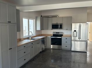 9 Johnson Ln, Andover, NH 03216