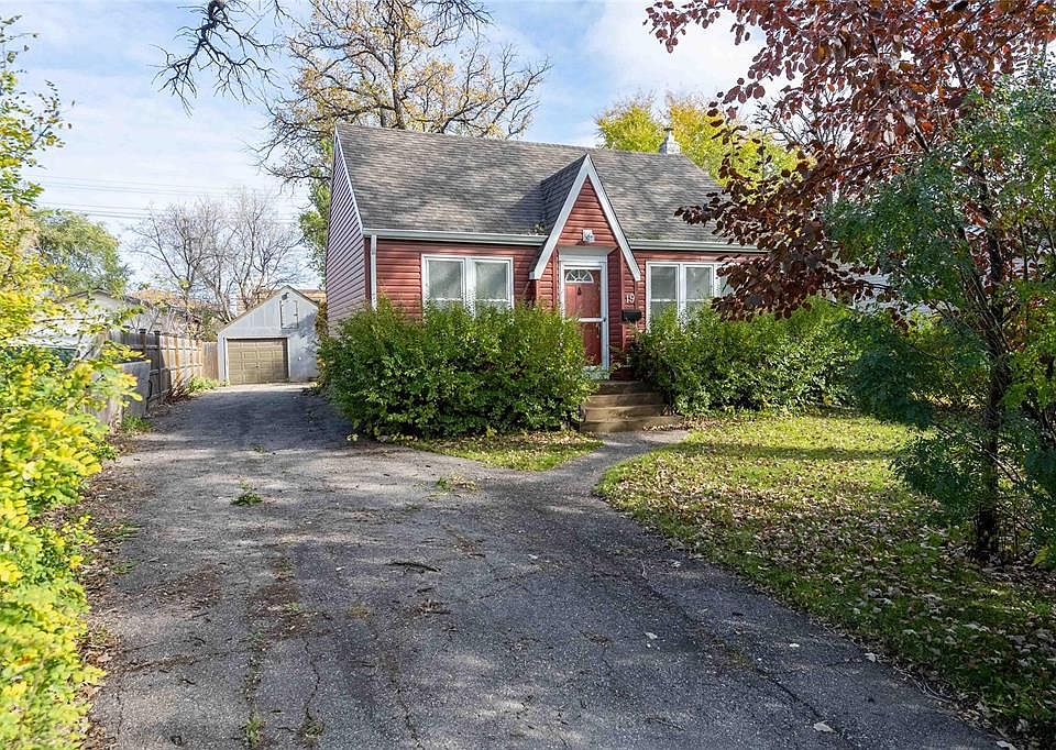 19 Saint Elmo Rd #1, Winnipeg, MB R2M 3H2 | Zillow