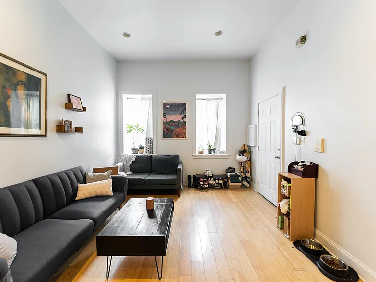 1528 Brown St #1 — Photo 1