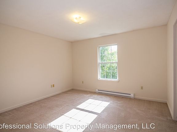 5th image of 124 Manna Dr APT 6