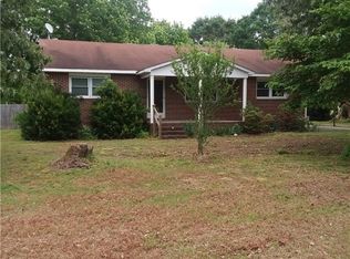 3173 Ambrose Rd, Hayes, VA 23072