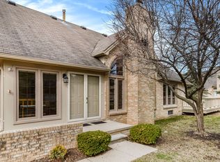 16871 Driftwood Dr, Macomb, MI 48042