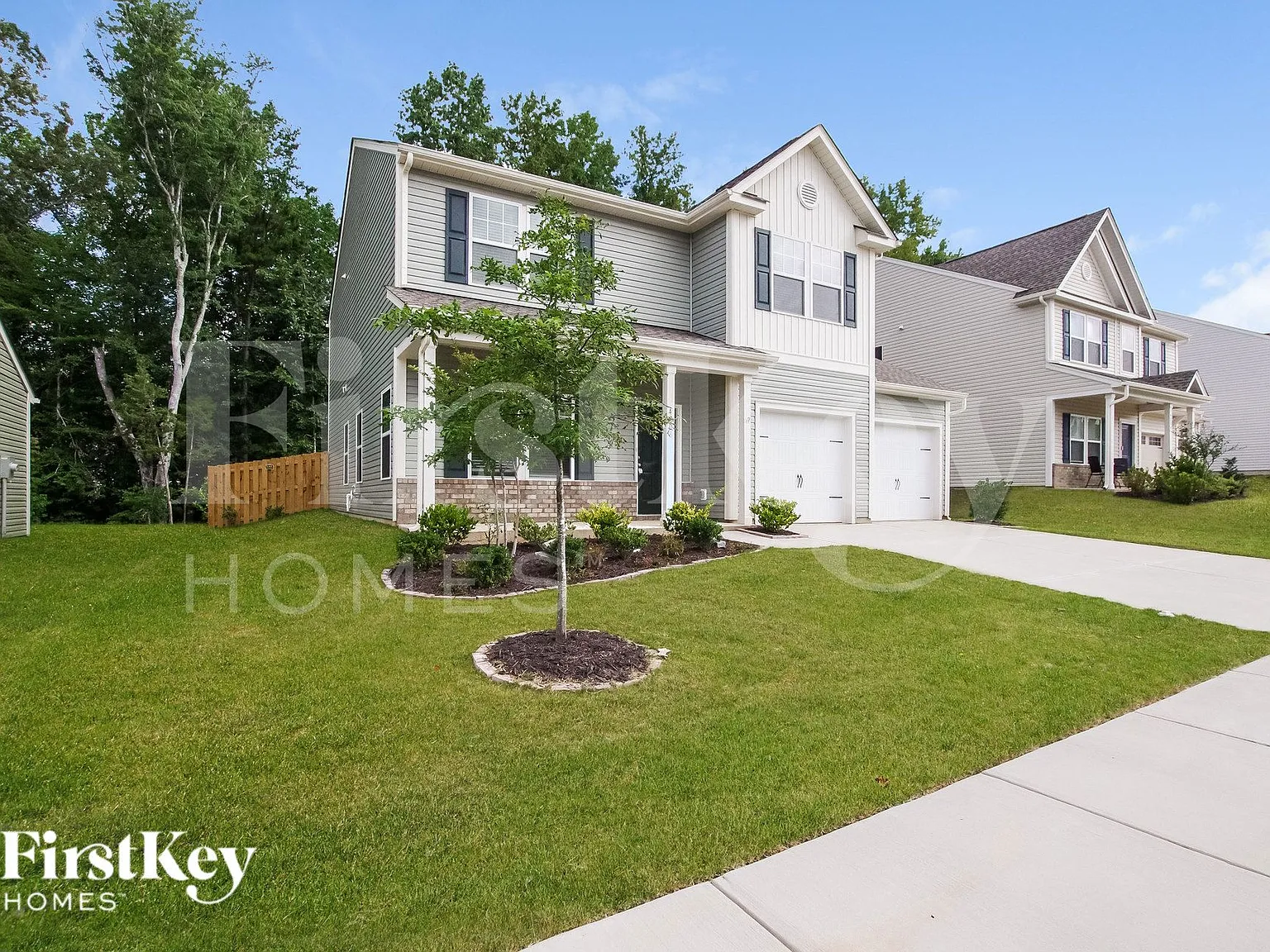 3 bed, 2.5 bath, 2097 sqft, $2,430 — Photo 2