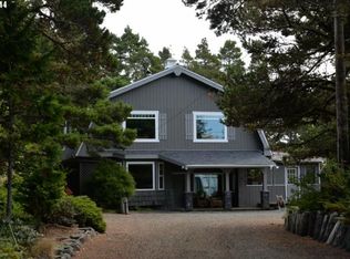 4700 Joshua Ln, Florence, OR 97439