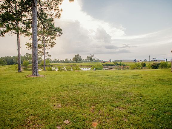 3rd image of 8416 Ludlam Rd
