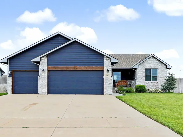 906 N Saint Andrew Ct, Goddard, KS 67052