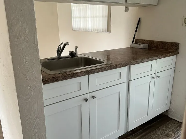Magnolia Apartments — Photo 4