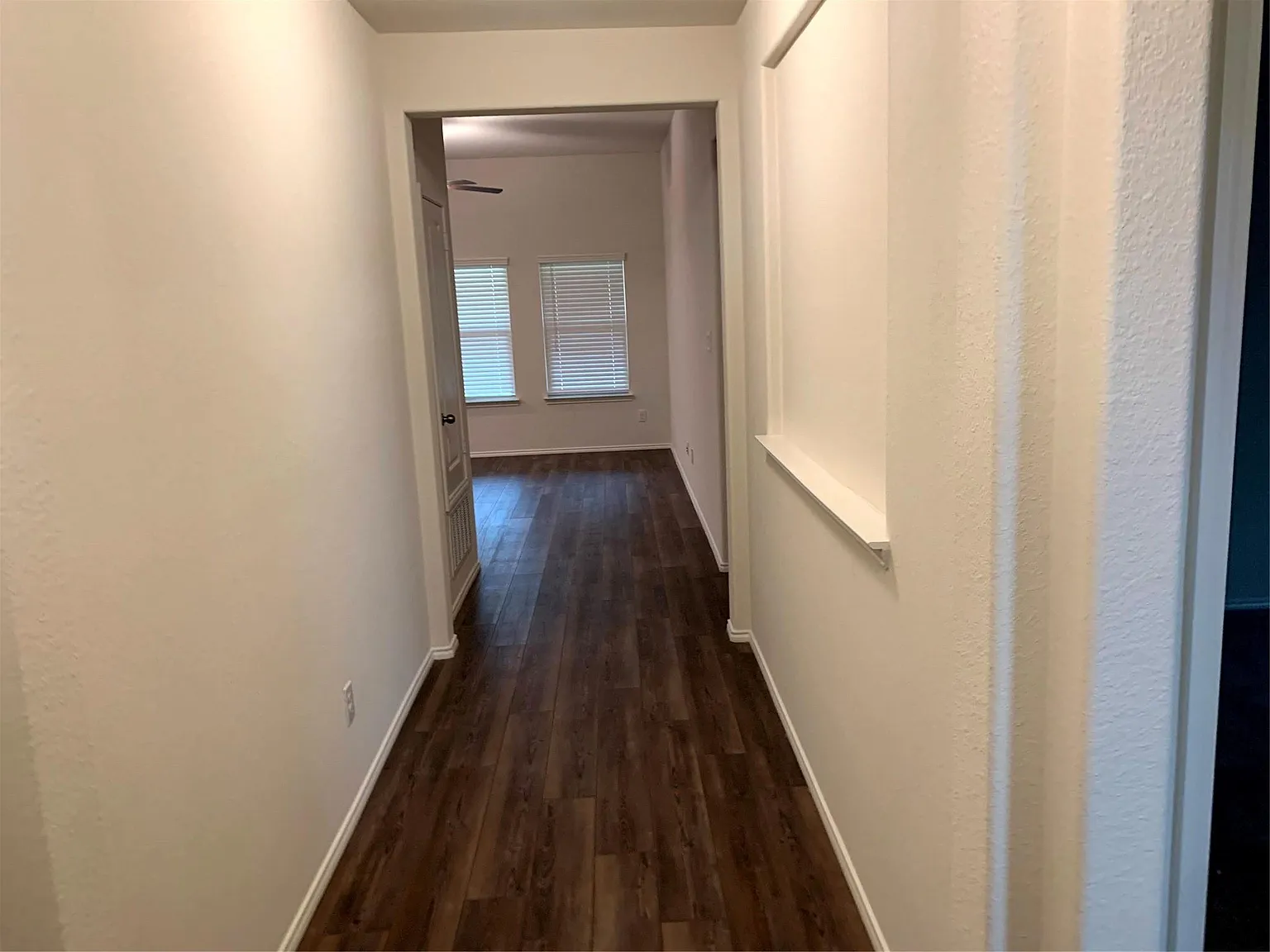 3 bed, 1536 sqft, $2,100 — Photo 2