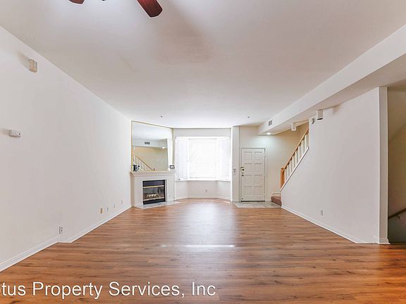 3rd image of 1139 El Centro St APT B