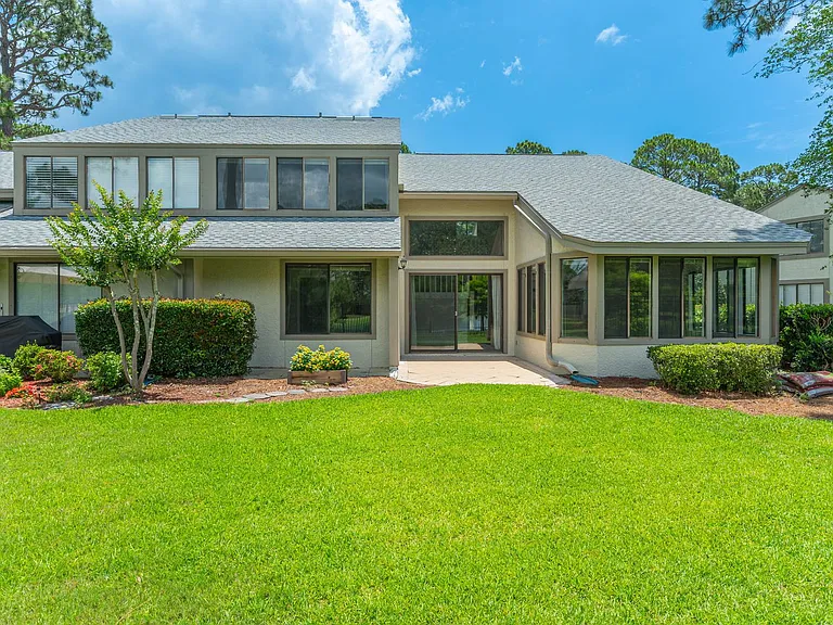 1219 Oakmont Dr — Photo 50