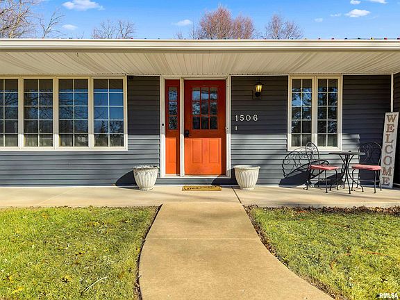 3rd image of 1506 Kern Rd