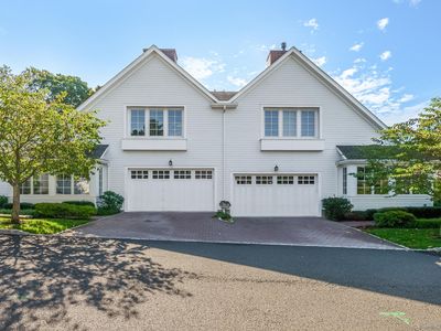 72 Kensett Lane, Darien, CT, 06820