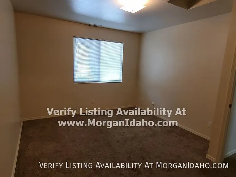6723 W Overland Rd #101 — Photo 3