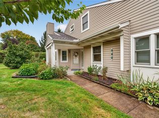 170 Marian Ln, Berea, OH 44017