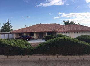 18785 Siskiyou Rd, Apple Valley, CA 92307