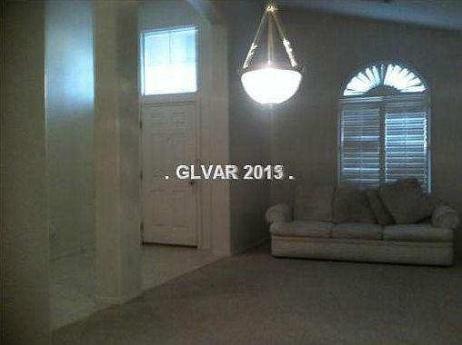 2nd image of 1614 W Hammer Ln