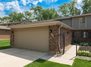 789 Hidden Cir, Dayton, OH 45458