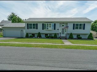 186 Boon St, Watertown, NY 13601