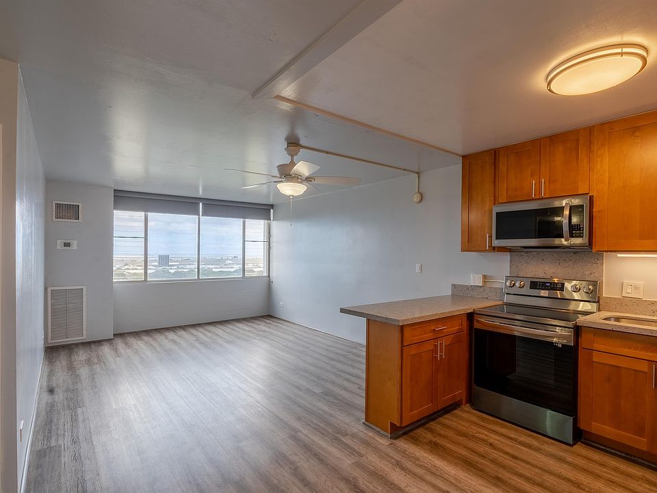 1st image of 3045 Ala Napuaa Pl APT 1-1318