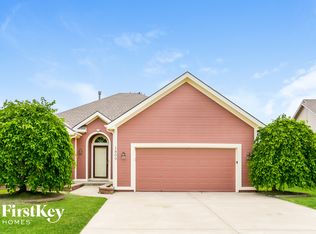 1809 NW 92nd Ter, Kansas City, MO 64155