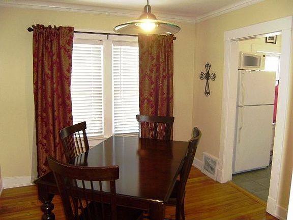 Dine in Style