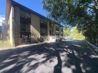 3119 Grand Ave APT 9, Des Moines, IA 50312