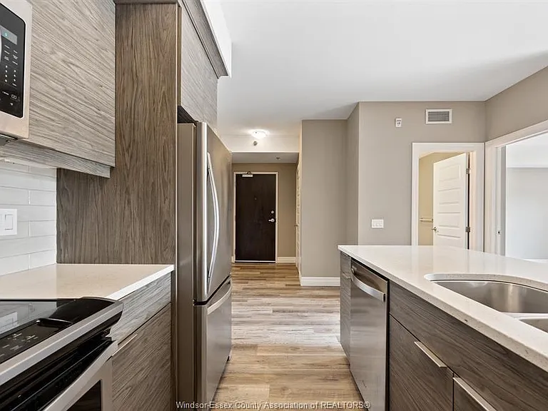 955 Ouellette Ave #205 — Photo 7