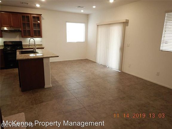 3rd image of 9264 Weeping Hollow Ave
