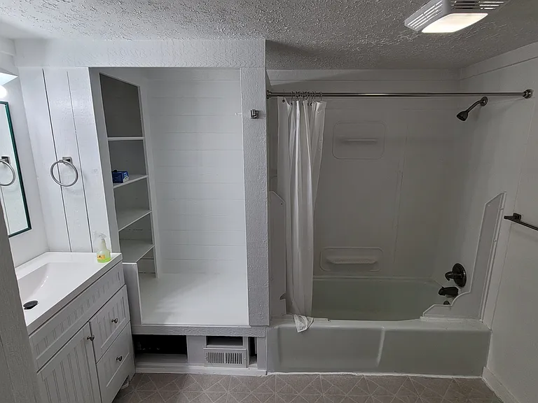 17 Woodland Dr — Photo 7
