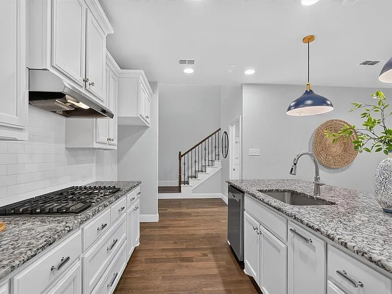 2873 Creekway Dr — Photo 11