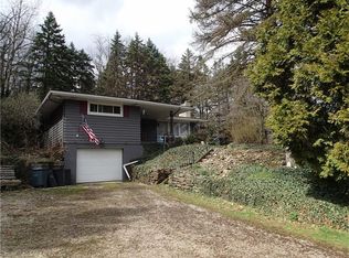 627 Pierce St, Rochester, PA 15074