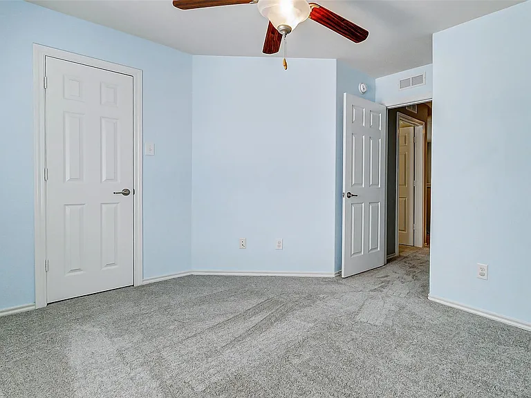 24522 Folkstone Cir — Photo 11