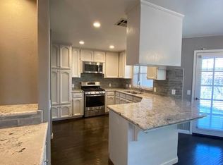 982 Harrison Ct, Madera, CA 93637