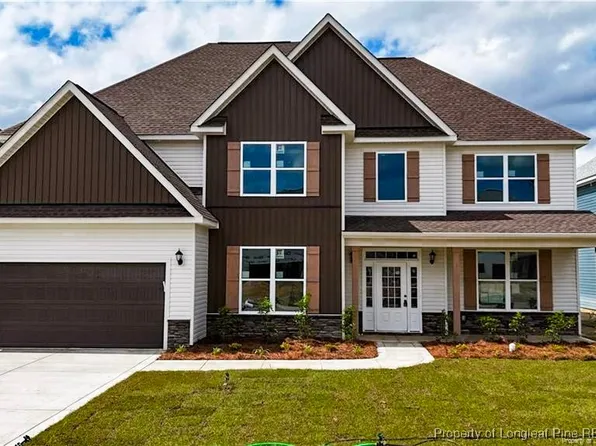 1811 Smith Farm St, Fayetteville, NC 28306