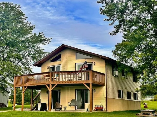 10 Bluejay Dr, Jim Thorpe, PA 18229