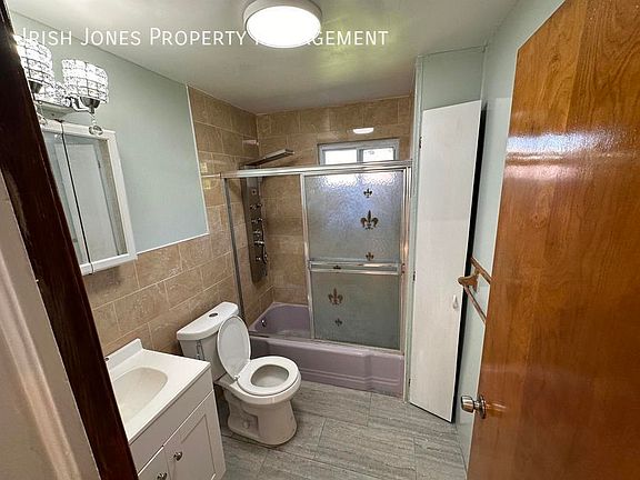 2nd image of 20 Moeller St Unit 1