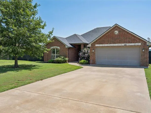 11238 NE Jere Layne, Elgin, OK 73538
