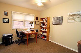 4th image of 4862 N Kenmore Ave #1N