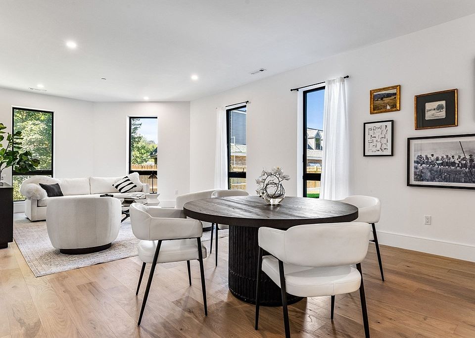 1st image of 1114 Beacon St #202