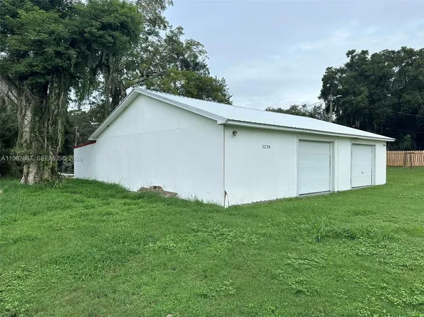1226 Hitakee Ave, Sebring, FL 33870
